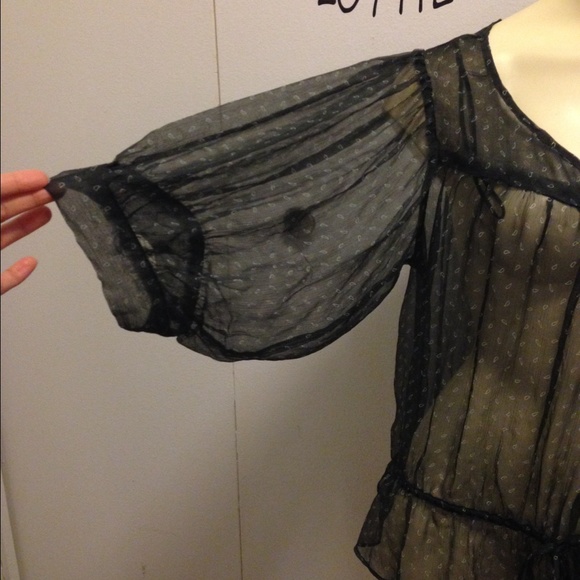 ‼️ON SALE‼️ Zara sprinted sheer peplum top - Picture 2 of 4